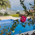 Dom wakacyjny Paredones Farm - Private Pool - Garden