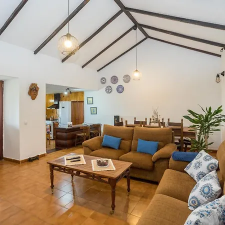 Paredones Farm - Private Pool - Garden Holiday home Santa Maria de Guia de Gran Canaria