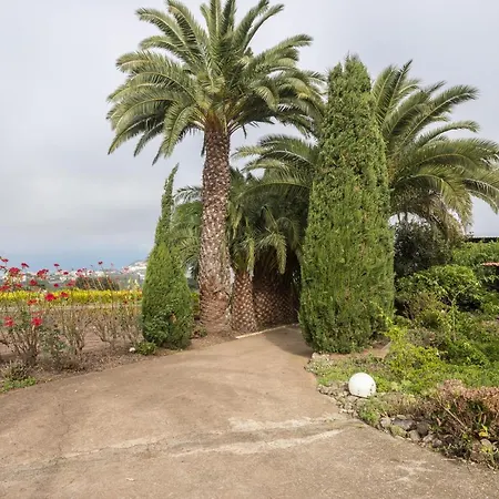 Paredones Farm - Private Pool - Garden Holiday home Santa Maria de Guia de Gran Canaria